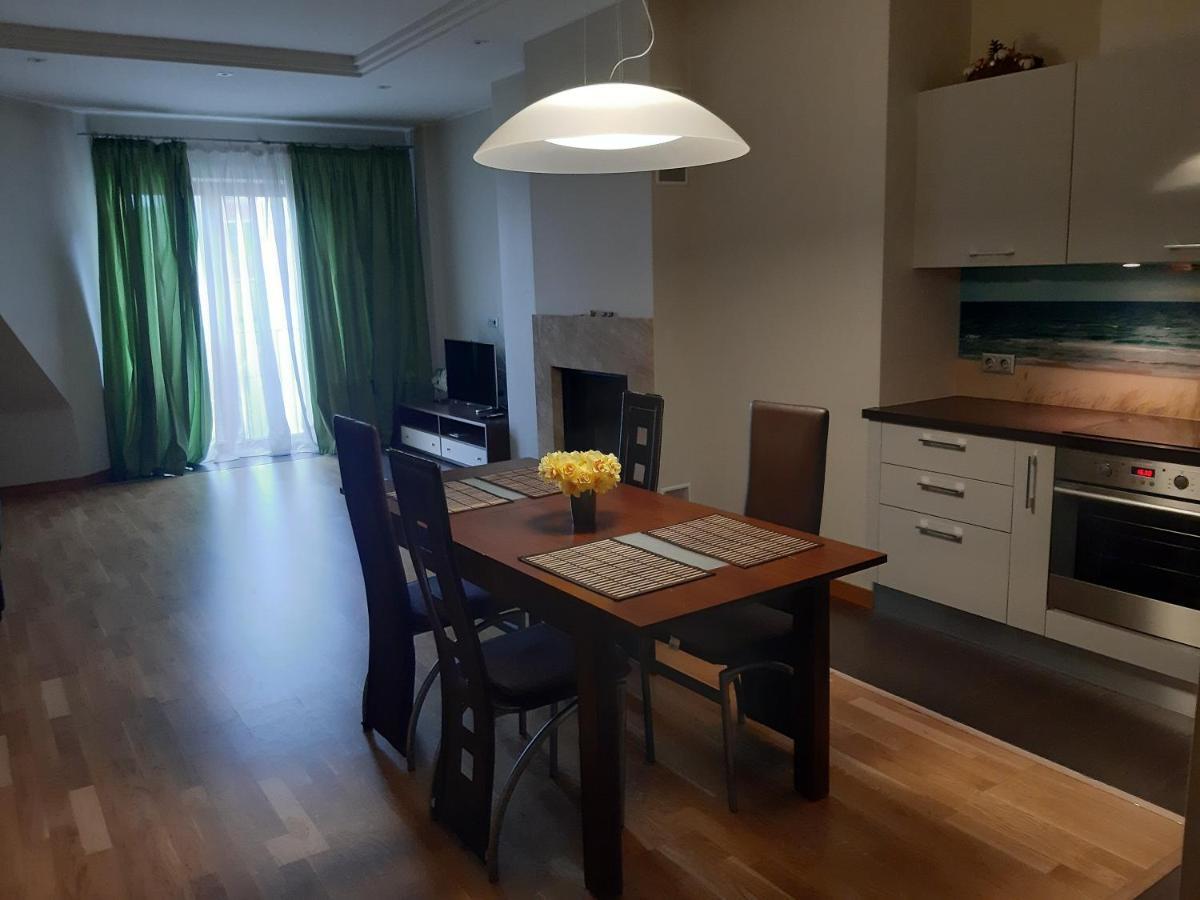 Апартаменти Kungu 25 Oldtown & Free Parking Рига Екстер'єр фото